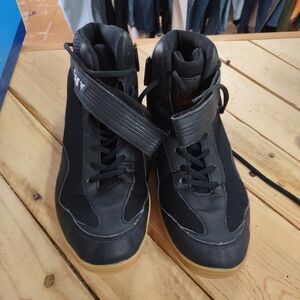 Black High-Top Sneakers with Strap